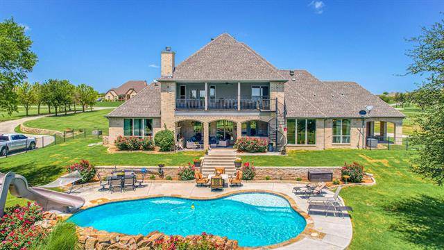 213 Pinnacle Peak Lane, Weatherford, TX 76087