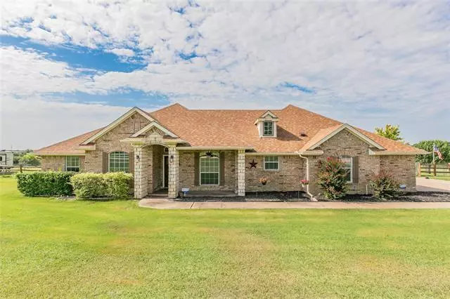 9937 Calf Meadows Lane, Fort Worth, TX 76126