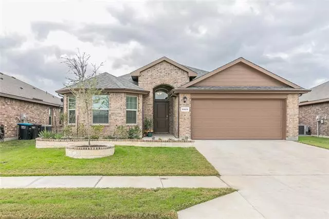 Fort Worth, TX 76131,8929 High Stirrup Lane