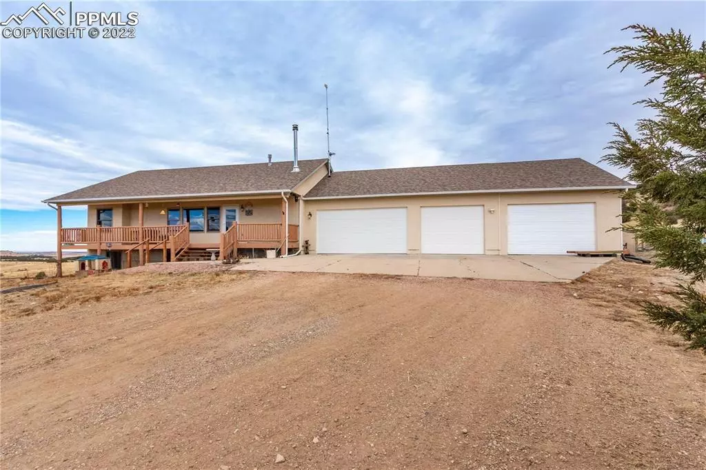 Pueblo, CO 81004,8824 Elk LN