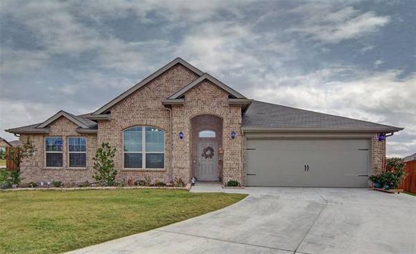 2501 Silver Fox Trail, Weatherford, TX 76087