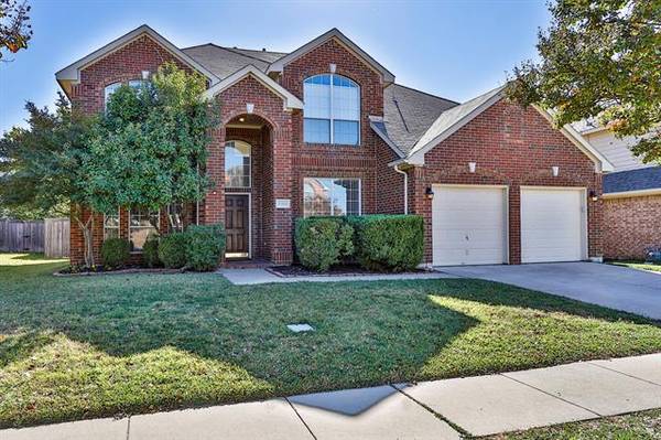 8104 Mount Shasta Circle, Fort Worth, TX 76137