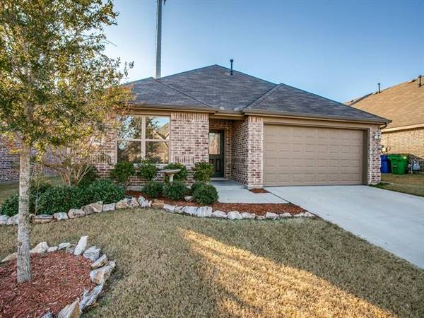 662 Sharpley Drive, Fate, TX 75087