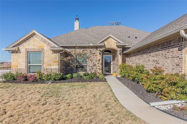 212 Clear Fork Trail, Rhome, TX 76078