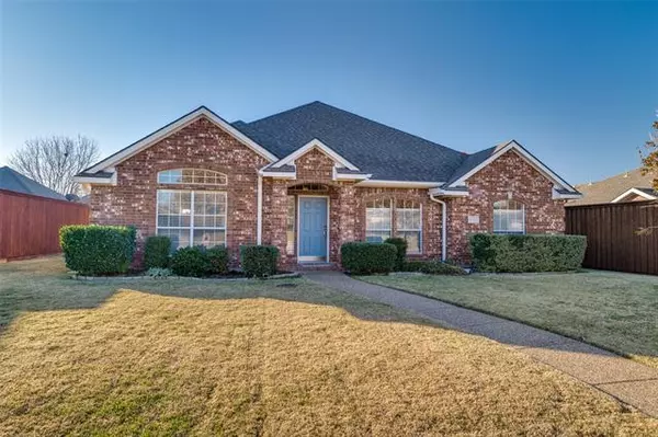 10121 Loving Trail Drive, Frisco, TX 75035