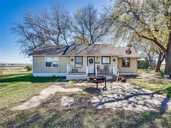 372 Harvey, Italy, TX 76651