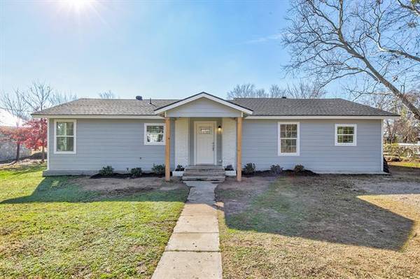 400 Knox Avenue, Boyd, TX 76023