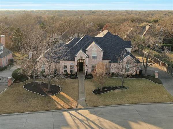 804 Columbia Drive, Southlake, TX 76092