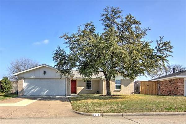 3613 Haystack Drive, Grand Prairie, TX 75052