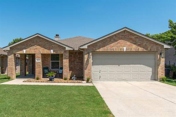 2039 Bishop Drive, Little Elm, TX 75036