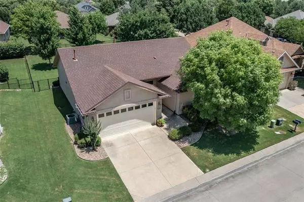 Denton, TX 76207,9604 Applewood Trail