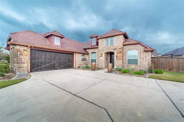 149 Diablo Drive, Burleson, TX 76028