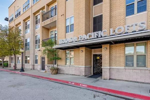 Fort Worth, TX 76102,201 W Lancaster Avenue #418