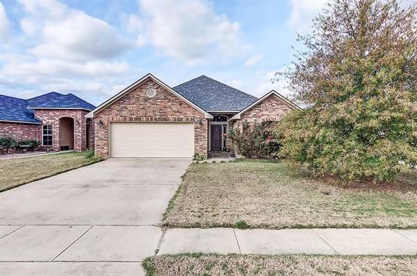 3922 White Lake Drive, Bossier City, LA 71111