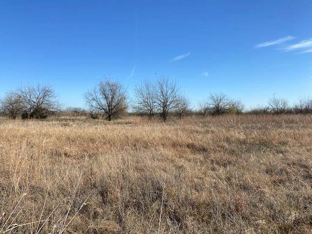 1830 County Rd 374, Valley View, TX 76272