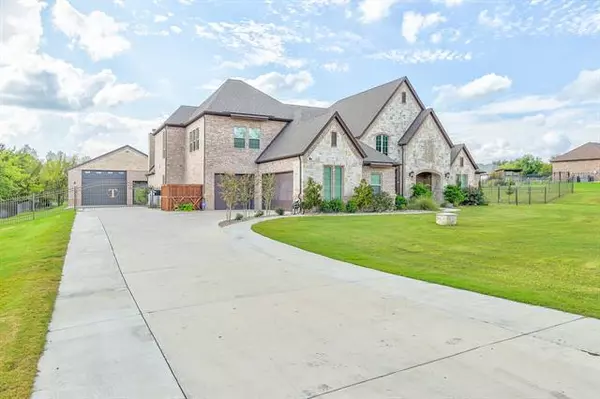 Aledo, TX 76008,210 Rising Oak Drive