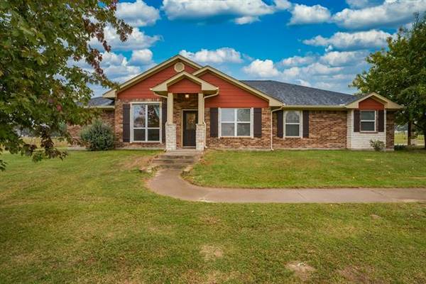 1039 County Road 1107, Sulphur Springs, TX 75482