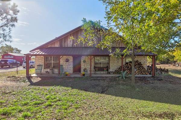 729 Harmony Road, Weatherford, TX 76087