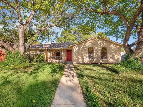 2119 Austin Drive, Carrollton, TX 75006