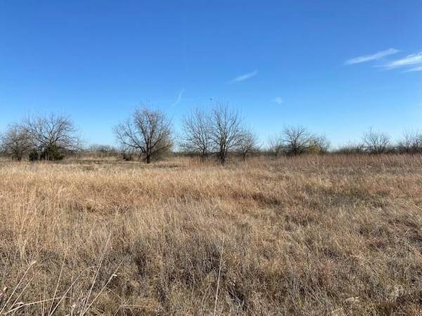 1830 County Rd 374,  Valley View,  TX 76272