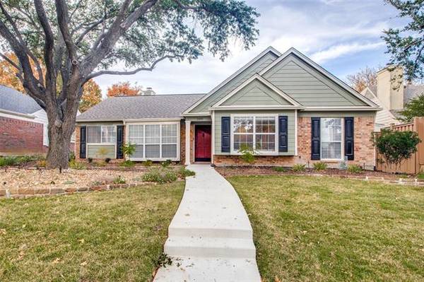 2105 Stonegate Drive, Carrollton, TX 75010