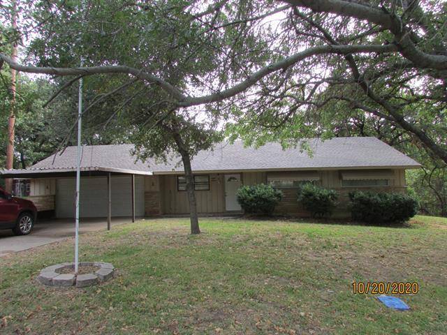 812 Vickie Drive, Azle, TX 76020