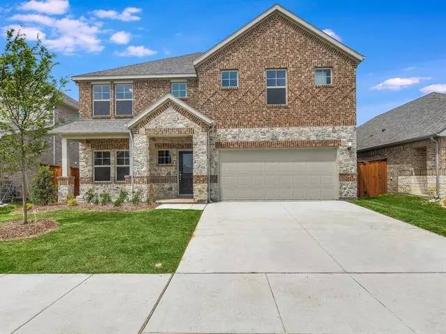 10101 Callan Lane, Fort Worth, TX 76131