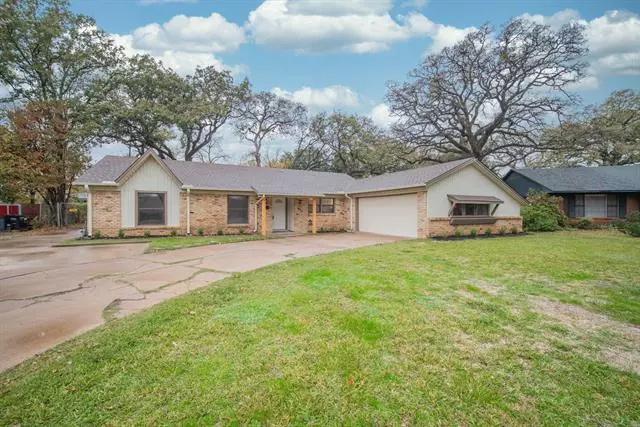 Irving, TX 75061,921 Tanglewood Drive W