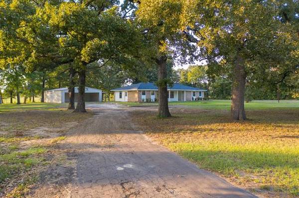 5136 NW County Road 1019, Mount Vernon, TX 75457