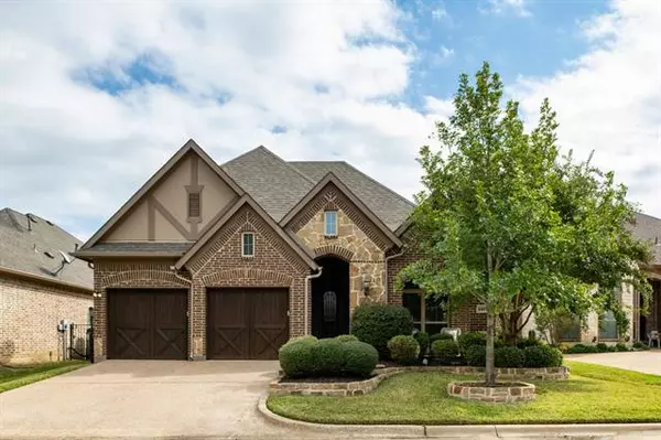 1407 St Tropez Lane, Arlington, TX 76013