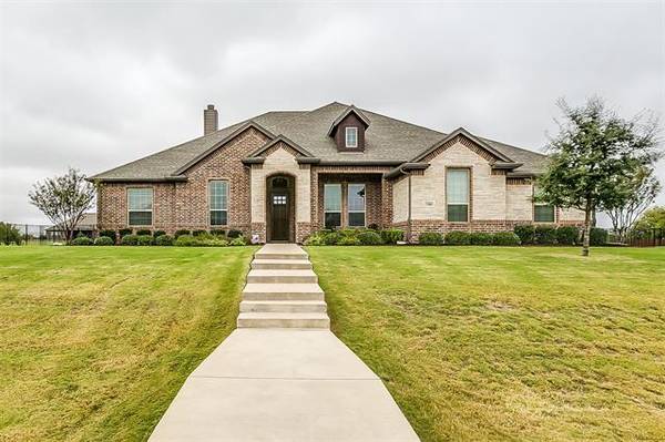 11003 Chriswood Drive, Crowley, TX 76036