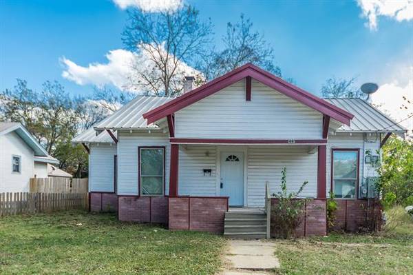 322 W Rainey Street, Sherman, TX 75090