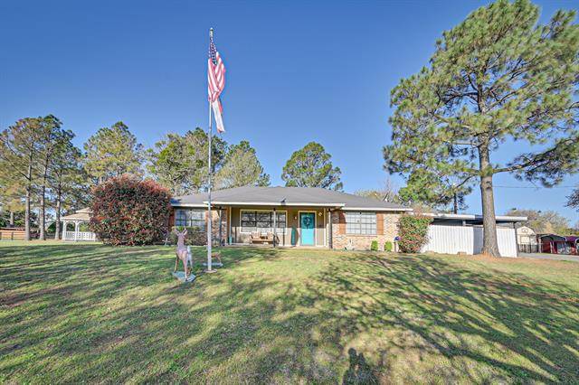 1713 Valley View Drive, Joshua, TX 76058