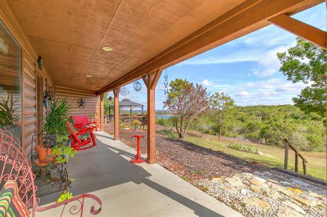 4025 Skyline Drive, Bluff Dale, TX 76433