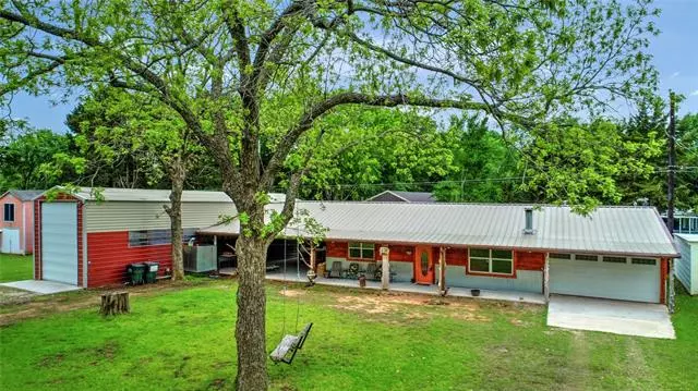 115 Friar Tuck Drive, Gordonville, TX 76245