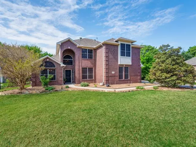 311 Cottonwood Trail, Shady Shores, TX 76208