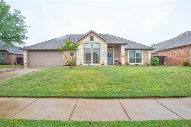 807 Sugar Hill Avenue, Cleburne, TX 76033