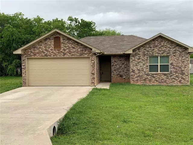 1516 Cheyenne Trail, Granbury, TX 76048