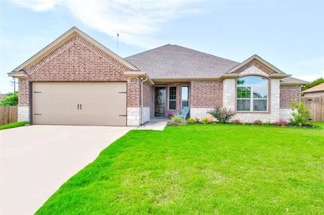 3051 Meandering Way, Granbury, TX 76049