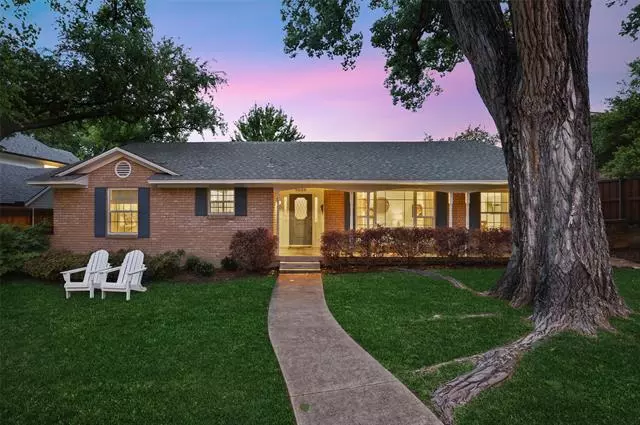 Dallas, TX 75238,9520 Forestridge Drive