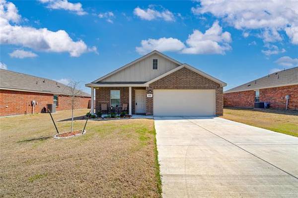 1104 Skyline Drive, Hutchins, TX 75141