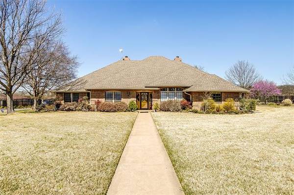 600 W County Road 714, Burleson, TX 76028