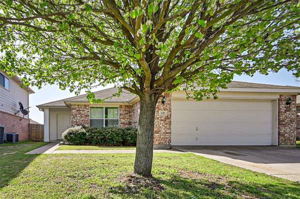 135 Jefferson Drive, Venus, TX 76084