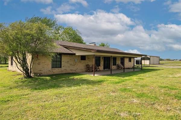 Kemp, TX 75143,11645 County Road 2404