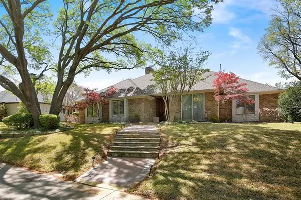 Dallas, TX 75248,6106 Warm Mist Lane