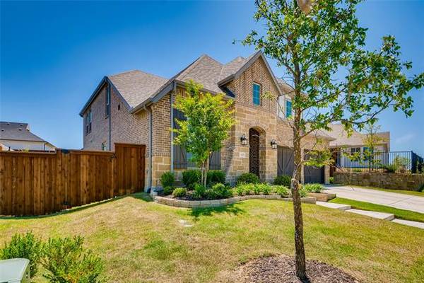 1908 Crescent Street, Aledo, TX 76008