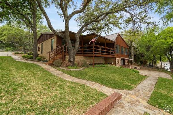 9030 Wildwood Trail, Brownwood, TX 76801