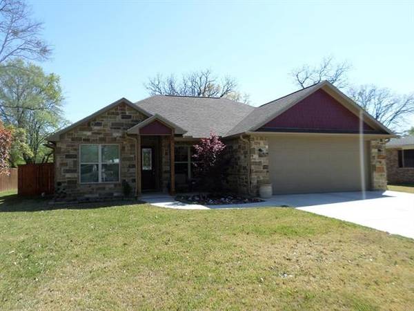 117 Independence Drive, Gun Barrel City, TX 75156