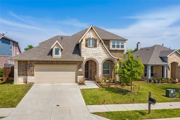 1501 Roadrunner Drive, Little Elm, TX 75068