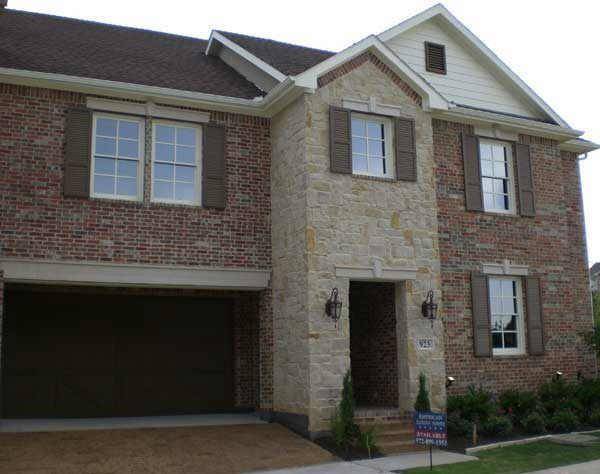 923 Grail Maiden Lane, Lewisville, TX 75056